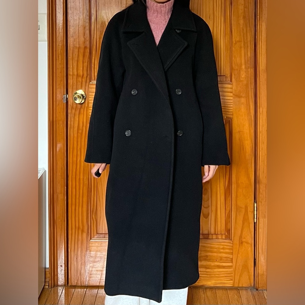 COS Women’s Oversized Double-breasted Wool Long Coat in Black - Picture 9 of 11